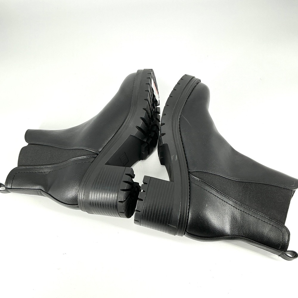 MIA Size 9.5 Black Faux Leather Platform Chelsea Boots NEW ADEA $60 - Picture 12 of 12